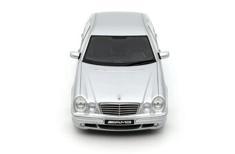 Mercedes-Benz W210 E55 AMG 2001 1:18 OttoMobile - 14