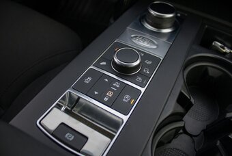 Land Rover Discovery 3.0 SDV6 SE - 14