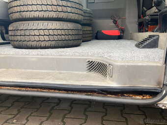 VW Transporter T4 2.5 TDI 65kw - 14