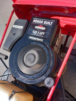 Prodám zahradní traktor MTD 12Hp - 14