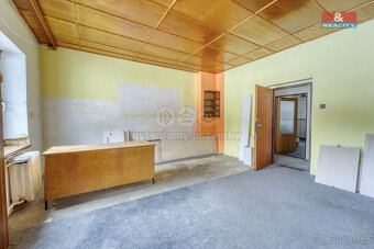 Prodej nájemního domu, 1172 m², Planá - 14