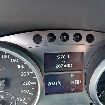 Mercedes ML 164 350cdi, r.v. 2011 - 14