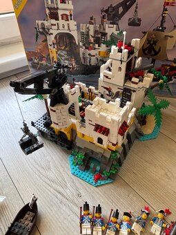 Lego piráti Icons 10320 Pevnost Eldorado + Rozšíření - 14