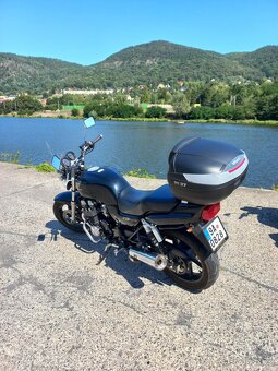 Honda CB750 Seven Fifty - 14