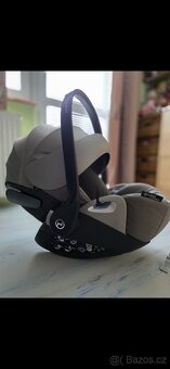 Kočárek, autosedačka - 14
