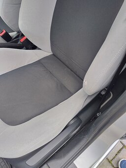 Prodám Škodu fabia1rs 2005. - 14