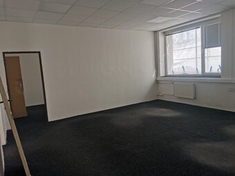 Pronájem kanceláří v Hradci Králové 99m2, ev.č. 00098 - 14