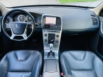 Volvo XC60 2.4D 5VÁLEC 4x4 AUT VÝHŘEV SERVISKA Bi XENONY - 14