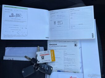 Škoda Octavia1.5tsi r.2019 127tis km Style Led ČR - 14