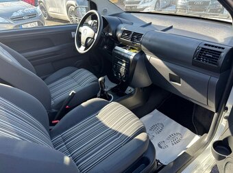 Nabízím Volkswagen Fox 1.2 40kw - 14