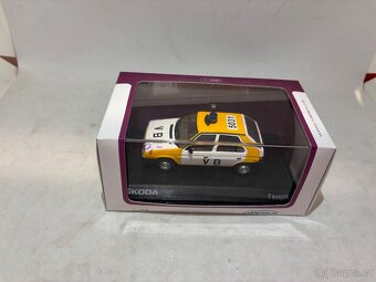 Modely aut Abrex - 14