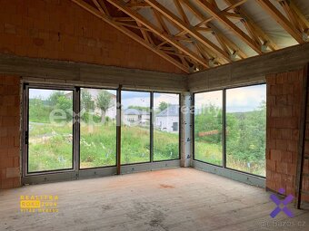 Prodej rodinného domu, obytná plocha 114 m2, pozemek 927 m2  - 14
