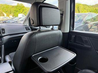 VW SHARAN 2.0 TDi HIGHLINE LED NAVI WEBASTO KAMERA TAŽNÉ - 14
