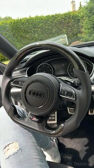 AUDI VOLANT CARBONOVY - zkoseny - karbon - perforovana kuze - 14