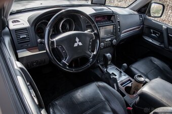 Mitsubishi Pajero 3.2DI-D 4x4 - 14