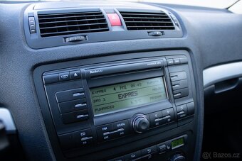 Škoda Octavia Combi 2.0 FSI Ambiente - 14