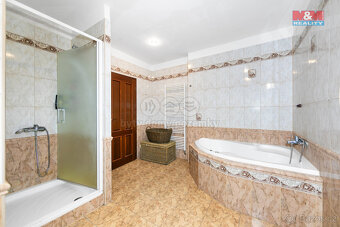 Prodej rodinný dům, 250 m², Chlumčany, ul. Svatopluka Čecha - 14