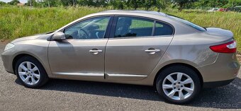 Renault Fluence 1.6 benzín 81 Kw, r.v. 2011 - 14