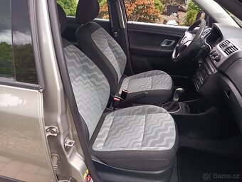 Škoda fabia 1.2 htp-51kw,org.km,po stk,top výbava,r.2009 - 14