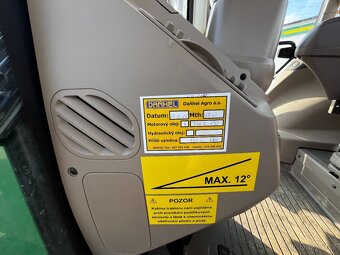 traktor John Deere 6M 220 - 14