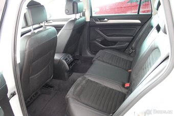 Wolksvagen Passat 2.0TDi DSG 140/kW,Highline,Webasto - 14