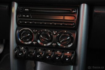 MINI ONE 1.6 66kW - klimatizace - naj. 144 000km - 14