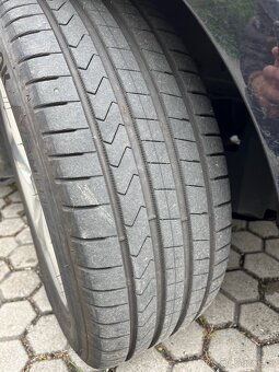 Ford Focus 1.6i 74kw Kombi 2010 - 14