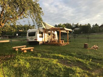 Poctivý Německý karavan - 14