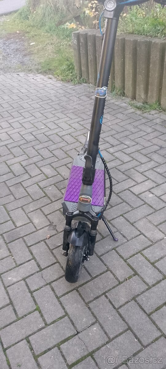 Elektro koloběžka - 15