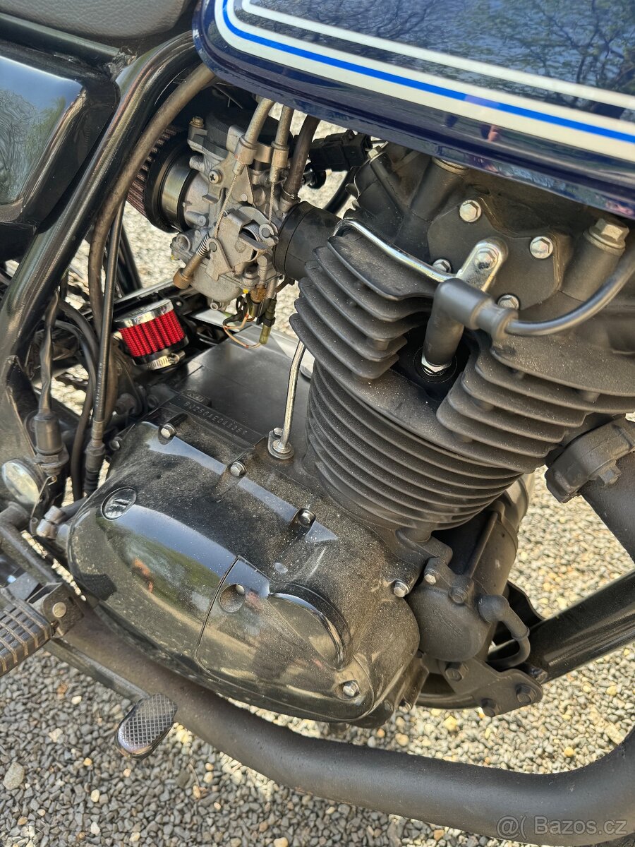 Kawasaki TR 250 - 15