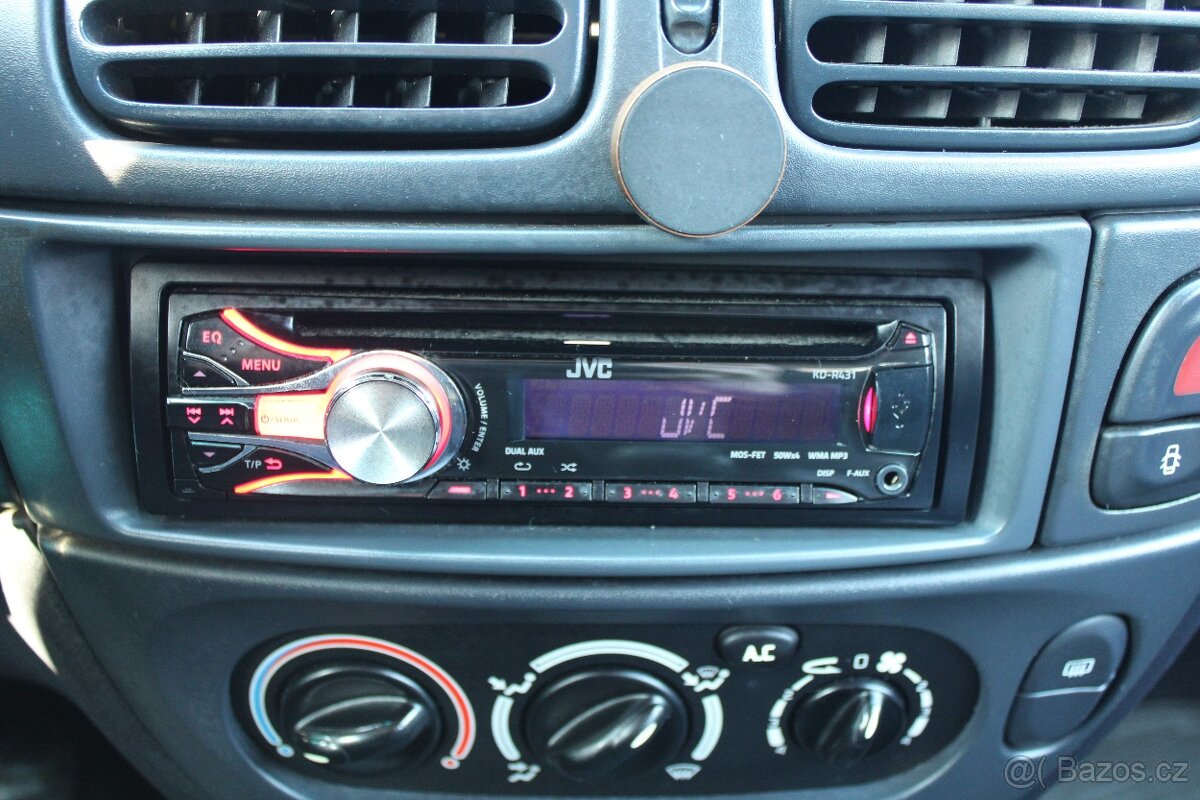 Renault Mégane 1,4 i 16V ČR,KLIMATIZACE,2003 - 15