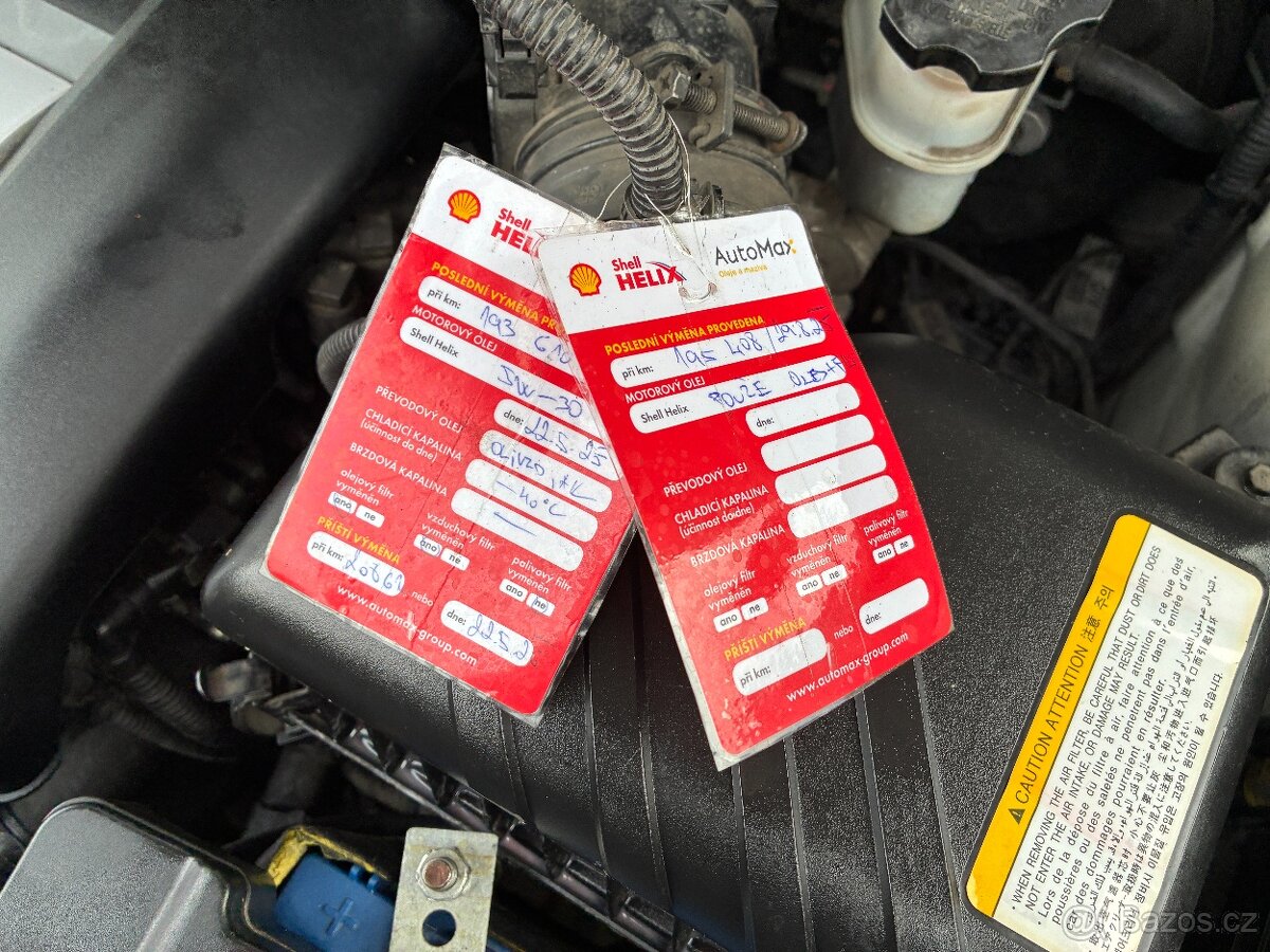 Hyundai Tucson 2.0i 104kW 4x4 KLIMA TAŽNÉ - 15