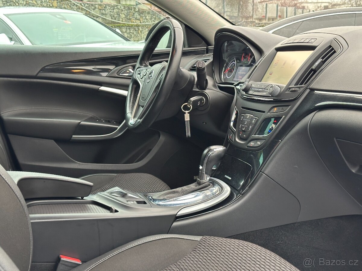 Opel Insignia Sports Tourer 2015 - 15