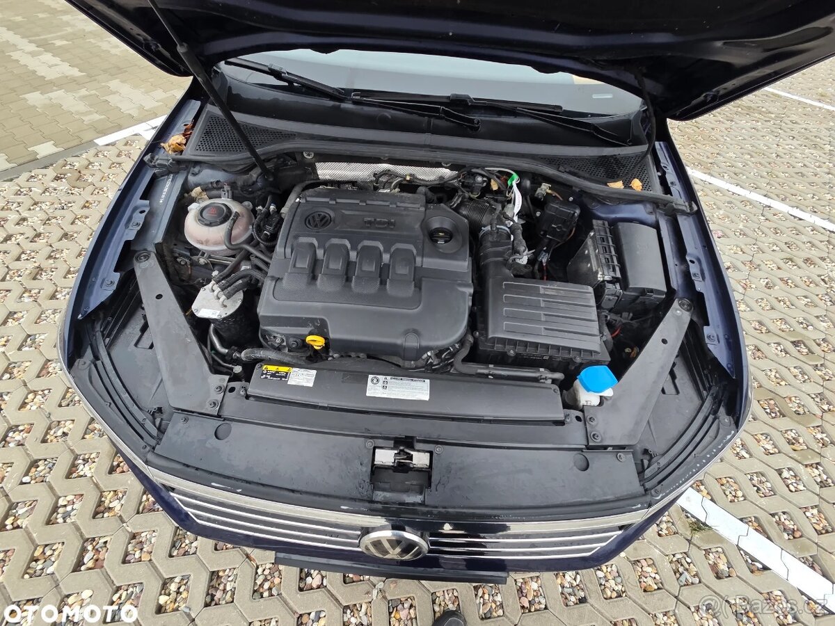 Volkswagen Passat Variant 2.0 TDI SCR BlueMotion Comfortline - 15