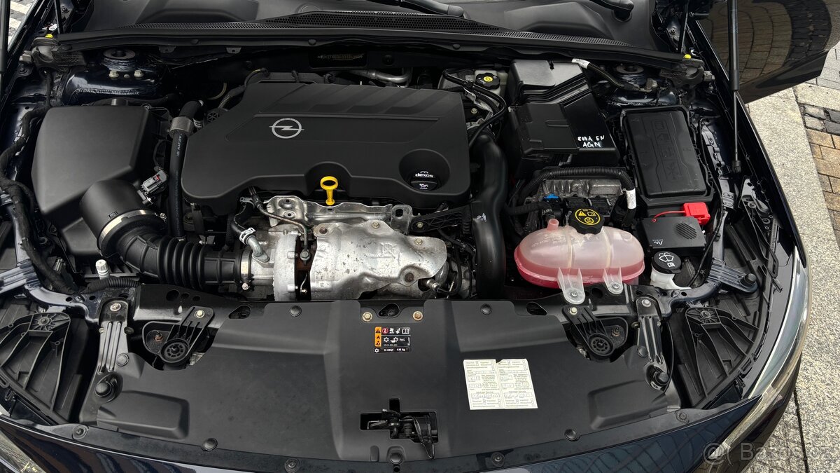 Opel Insignia - 15