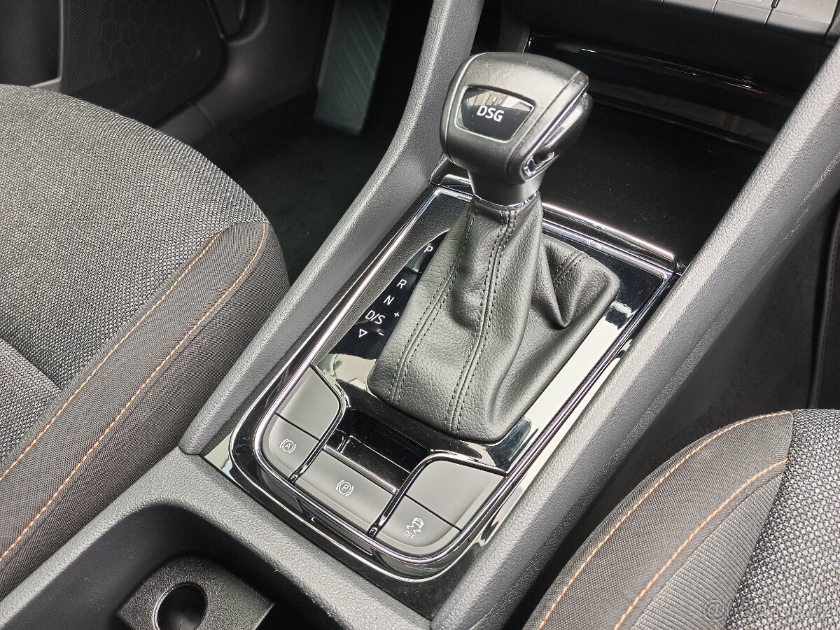 Škoda Karoq 1.5TSI 110kW DSG ACC Tažné - záruka Autodraft - 15