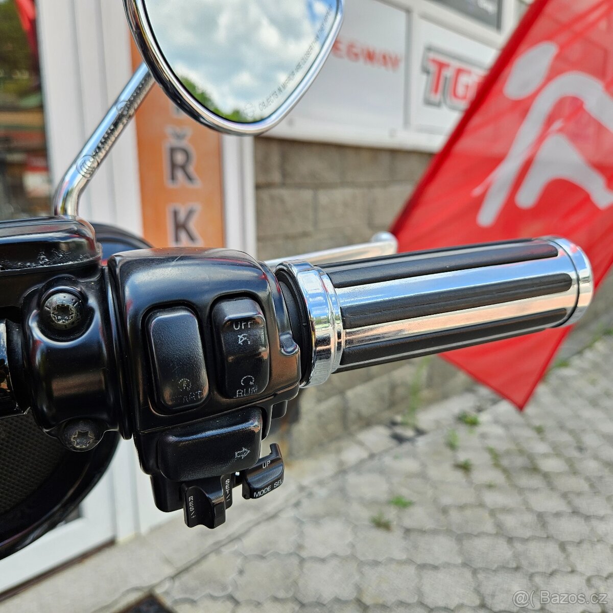 Harley-Davidson FLHTCU Electra Glide Ultra Classic - 15