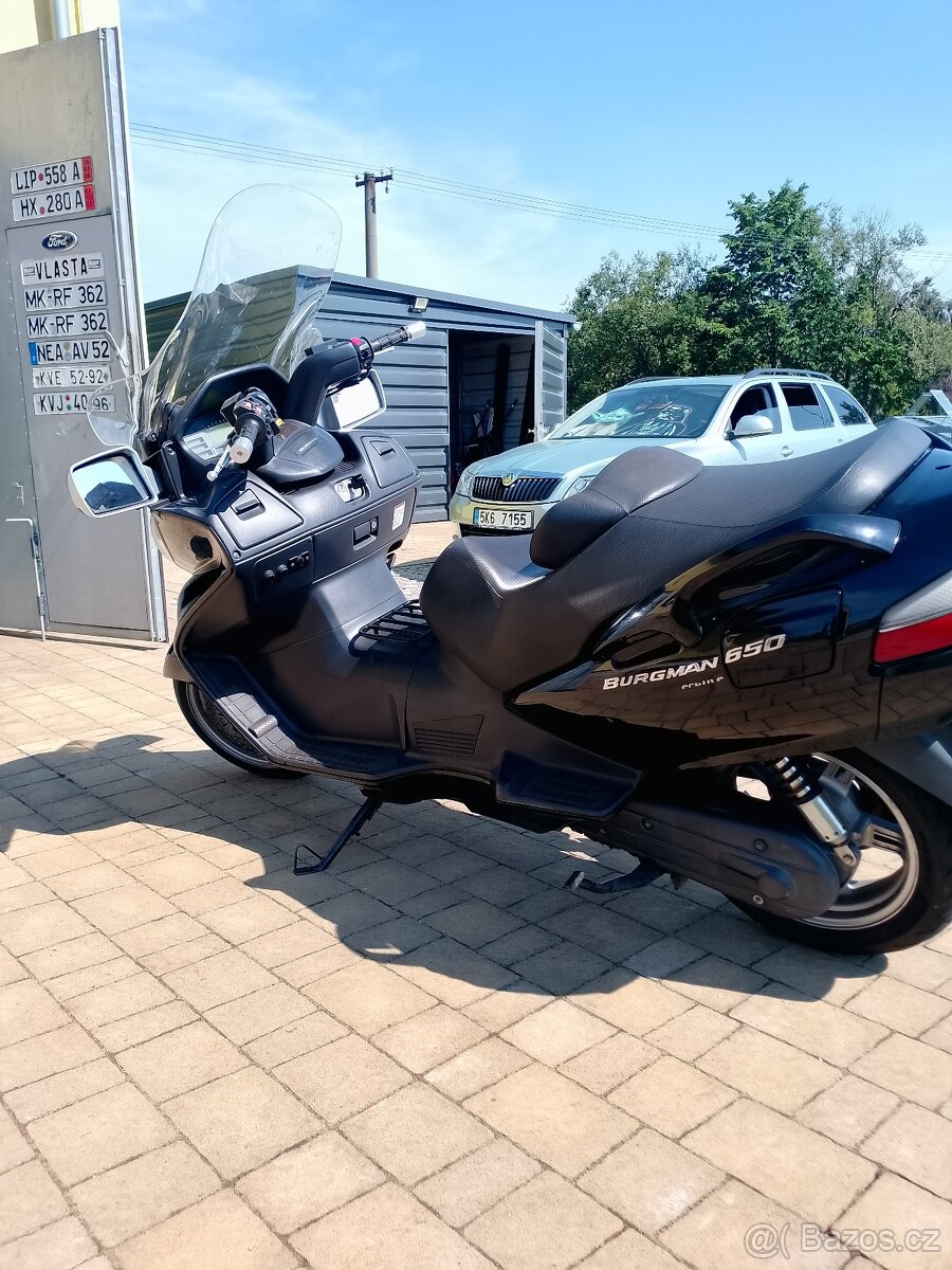 SUZUKI BURGMAN 650 - 15