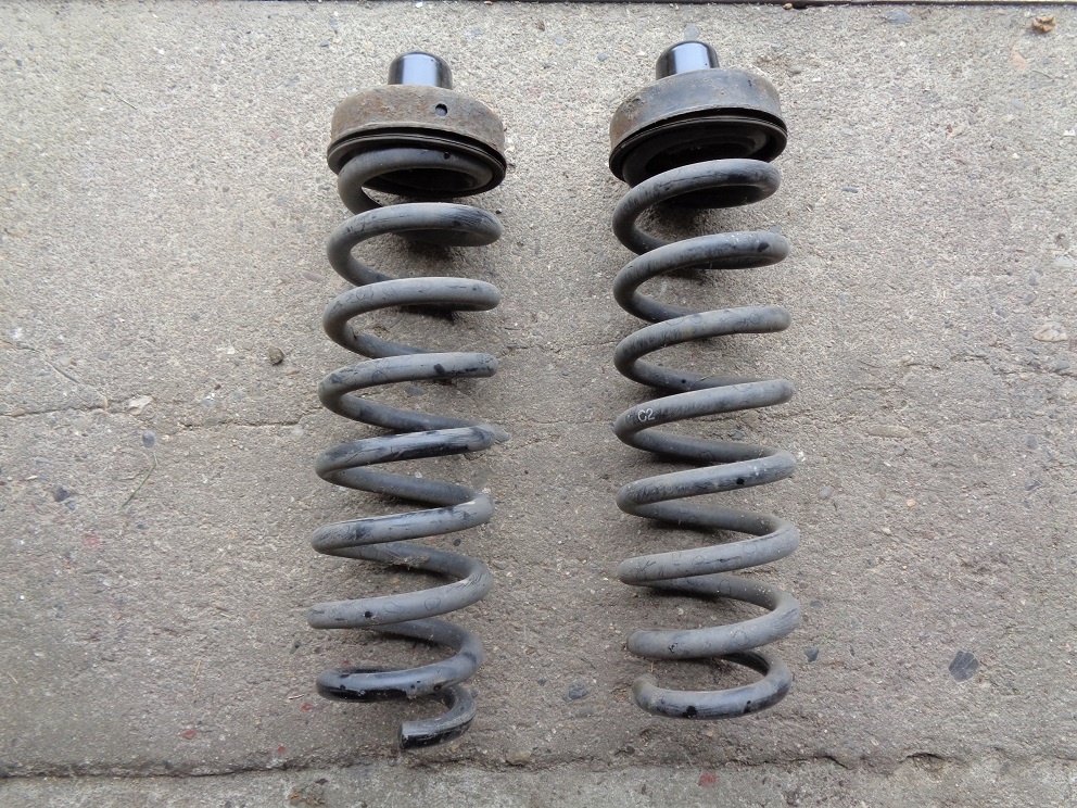 BMW 1 E87 118D 105kW automat - náhradní díly - 15