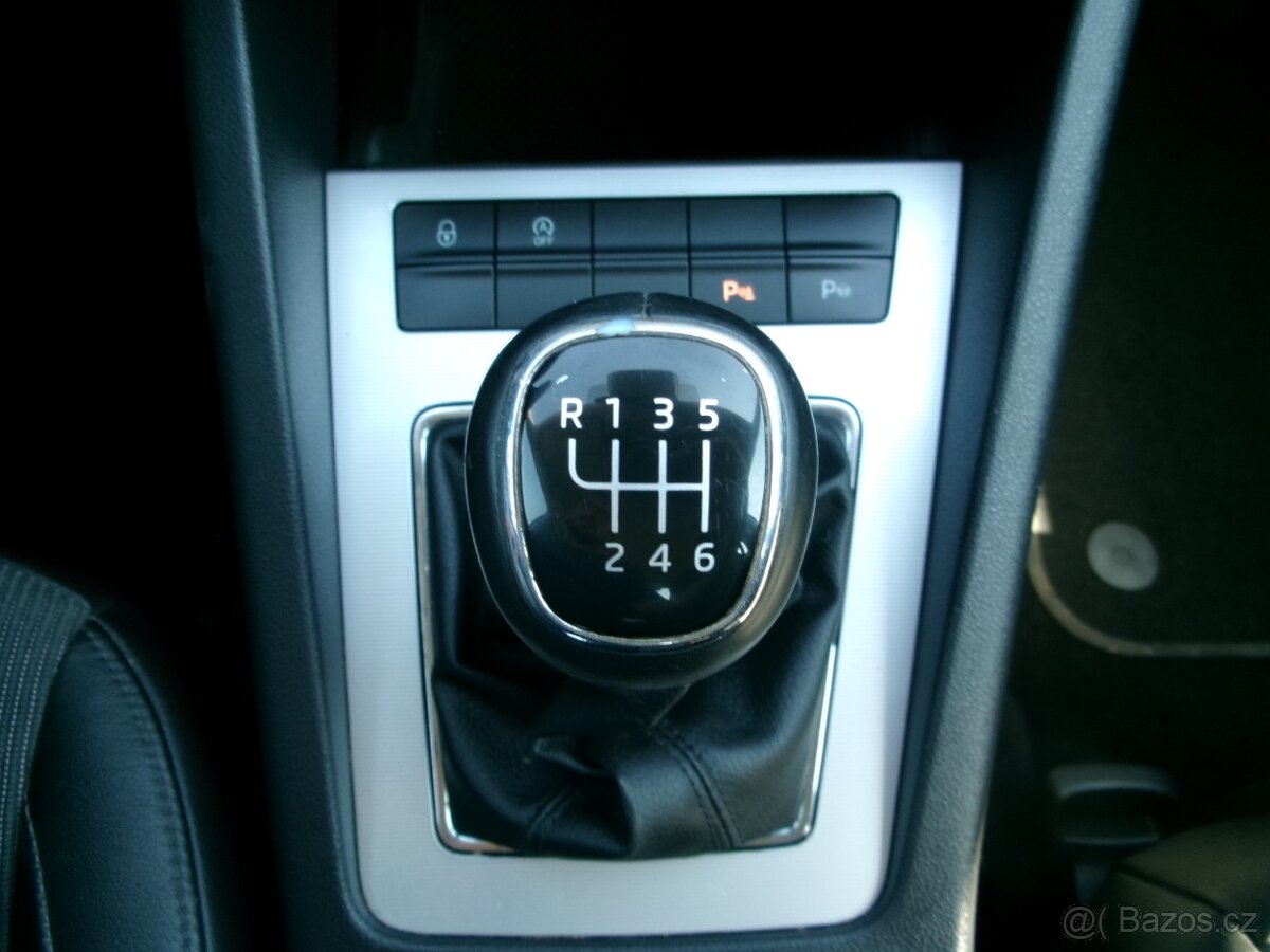 PRODÁM Škoda Octavia 1.4 TSI AC BT NAVI TEMP - 15