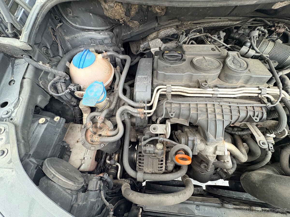 VW touran 1T2 2.0TDI 125kw prodej na ND - 15