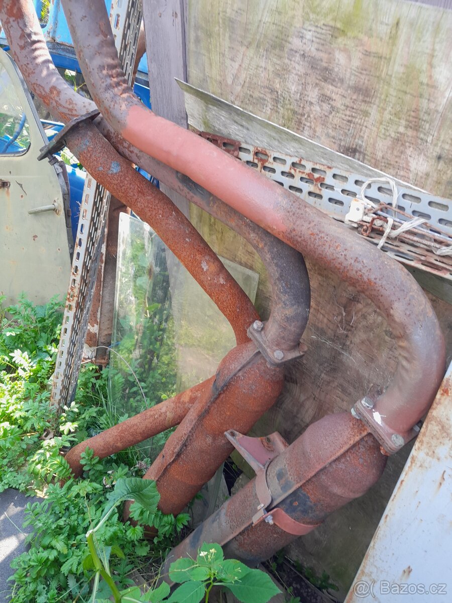 Praga V3S náhradní díly - 15