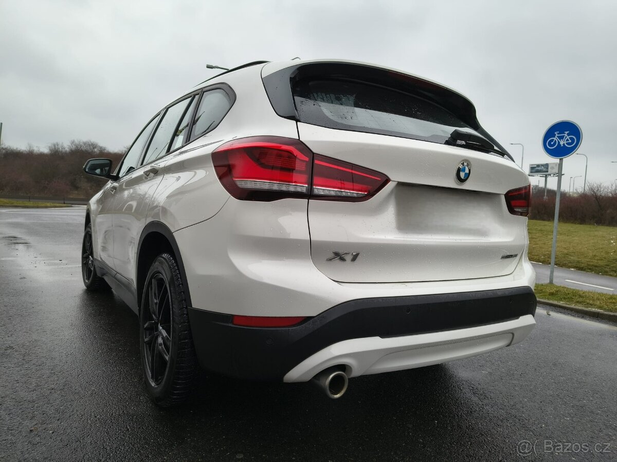 BMW X1 sDrive 18i - 15