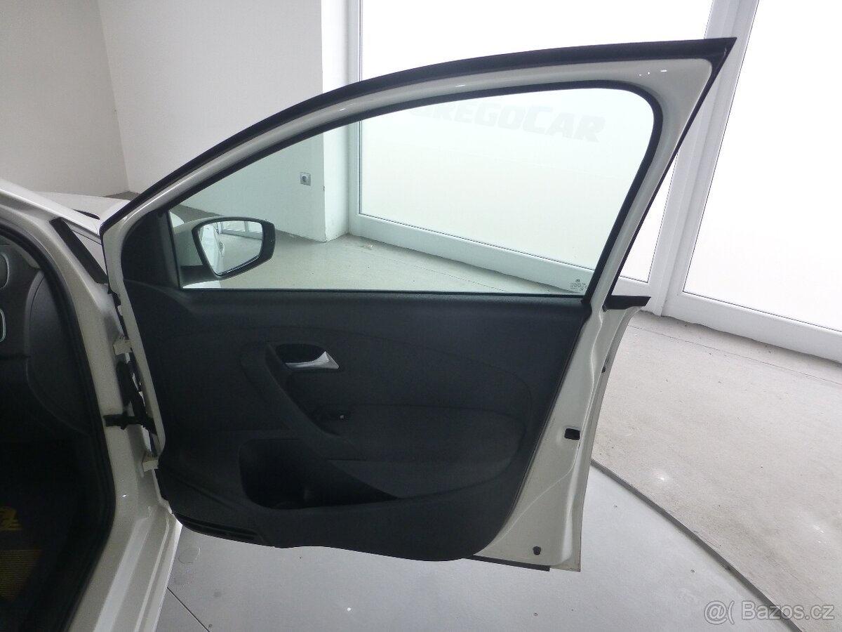 Volkswagen Polo 1,2TDI KLIMA NAVIGACE 5DV - 15
