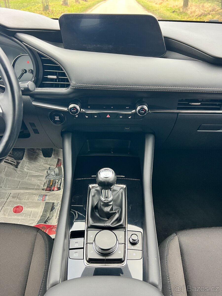 ► MAZDA 3 2.0i 90KW SPORTS G122 BOSE-LED-ACC-KAMERA - 15