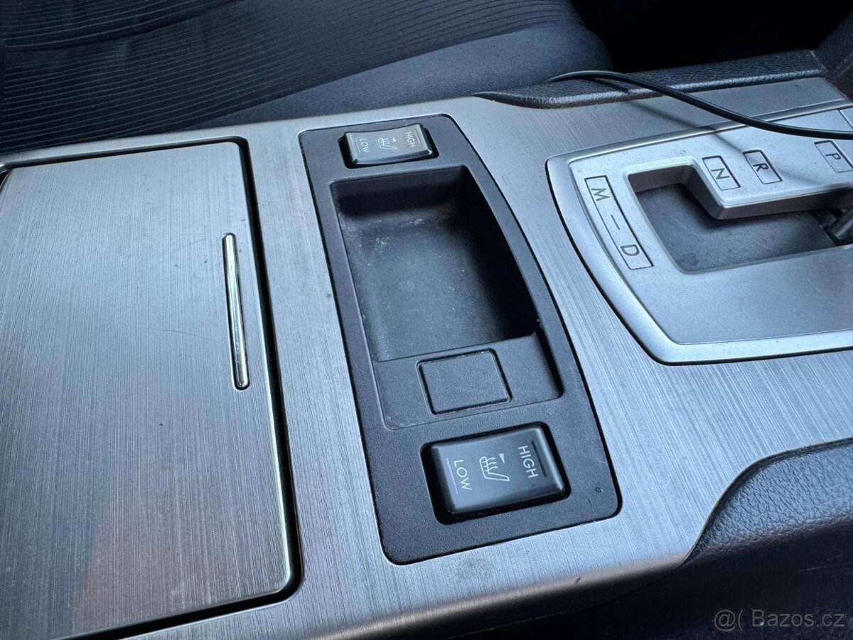 Subaru Legacy 2.5 - 15