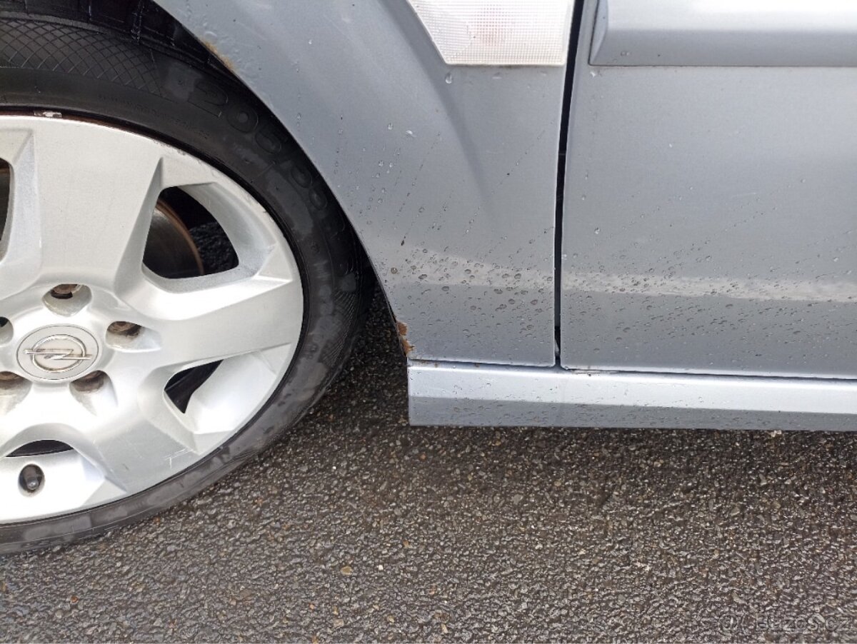 Opel Vectra C GTS 1.9 CDTI 110kw - 15