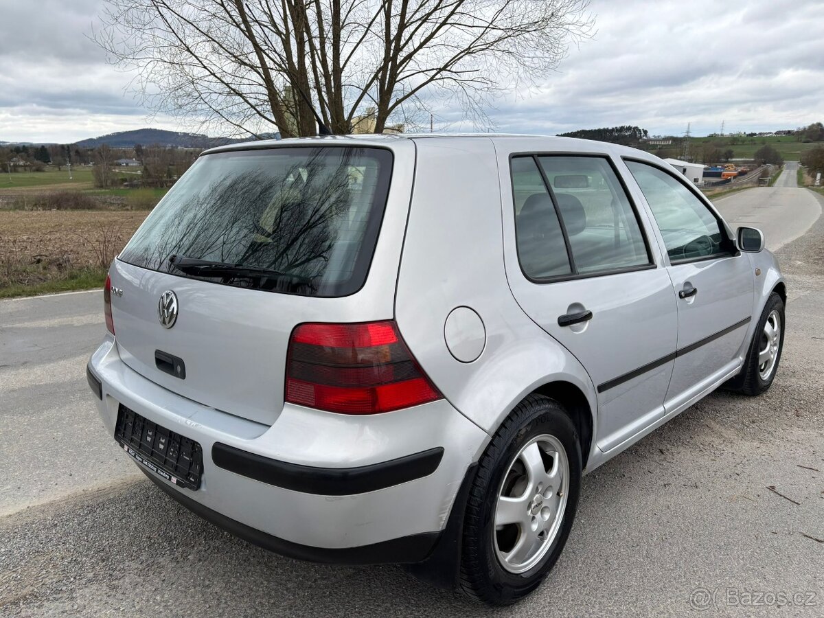 Vw Golf IV 1,4i 55kw - 15