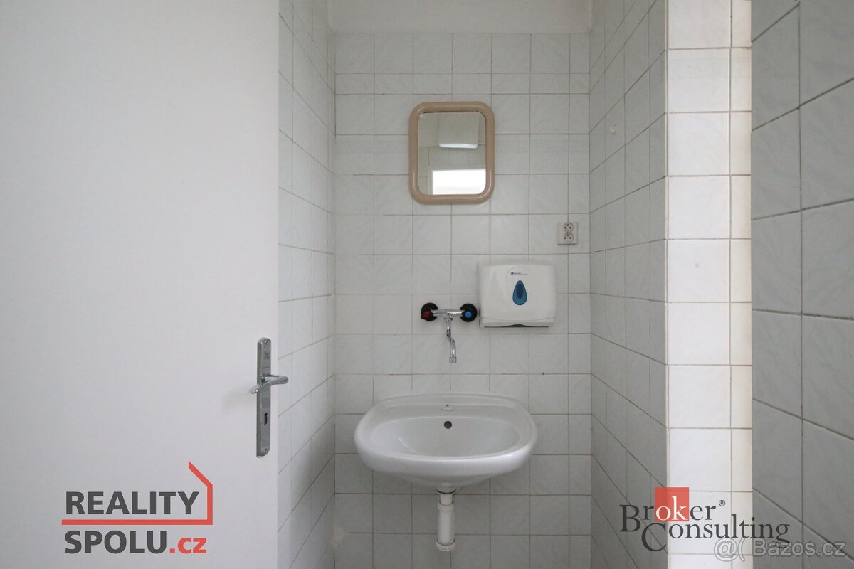 Pronájem, komerční/kanceláře, 180 m2, Budovatelů 1317/5, 466 - 15