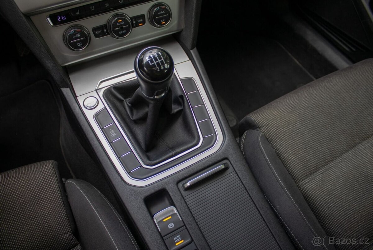 Volkswagen Passat Variant 1.4 TSI 110 kW - 15